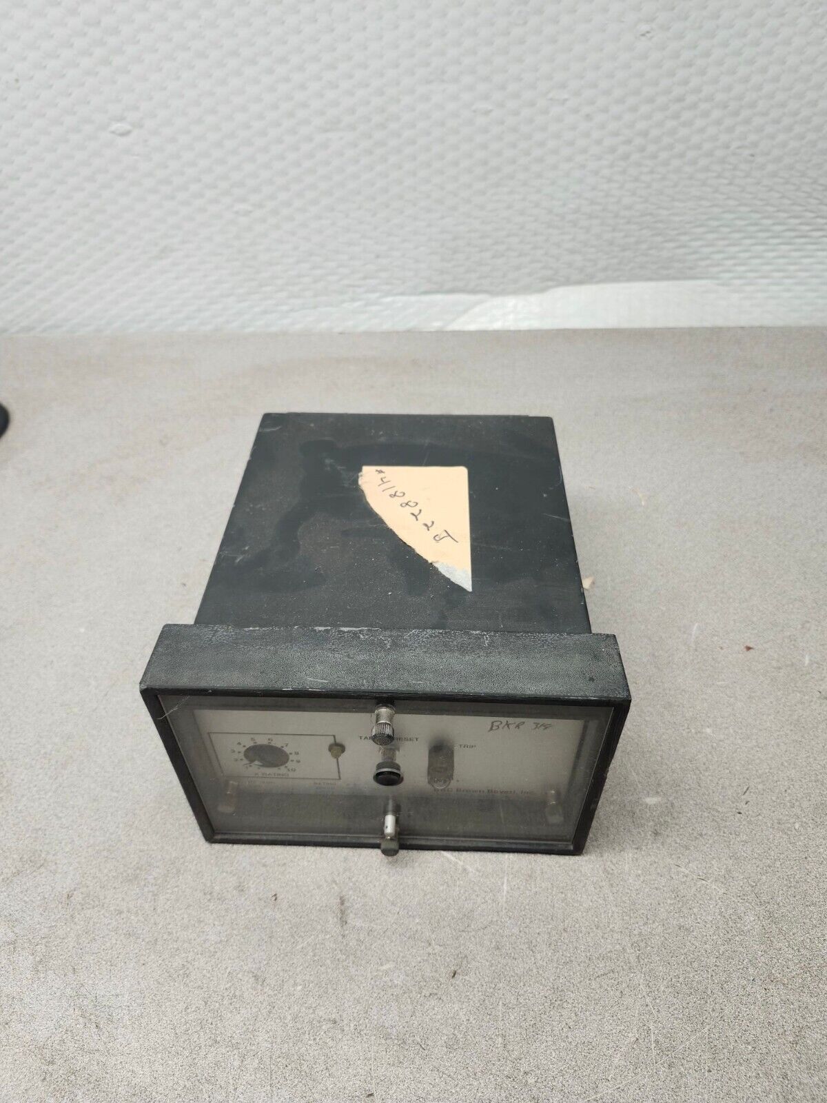 USED NO BOX CIRCUT SHIELD OVERCURRENT RELAY 268T0775