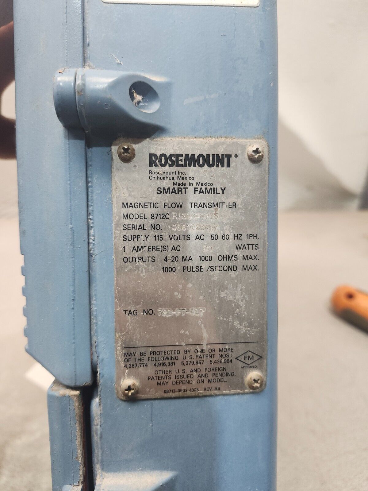 USED ROSEMOUNT MAGNETIC FLOW TRANSMITTER MODEL 8712C R12N0F0235