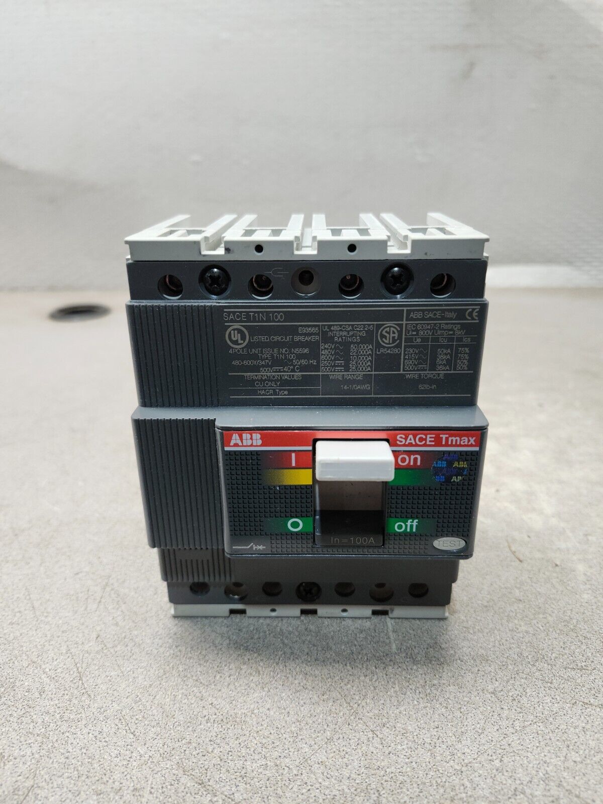 NEW IN BOX ABB CIRCUIT BREAKER SACET1N100
