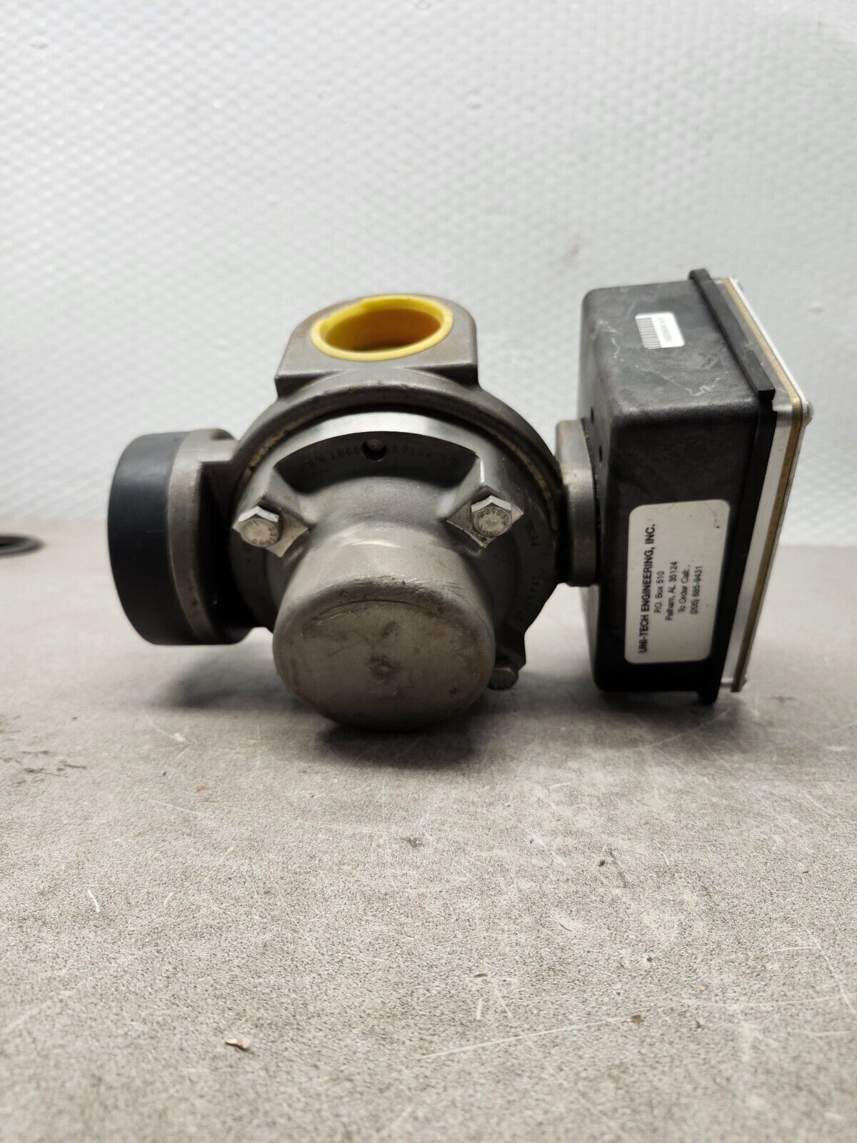 NEW NO BOX UFM UNIVERSAL FLOW MONITOR MN-TTB50GM-12-32V1.0-A0WR-ST