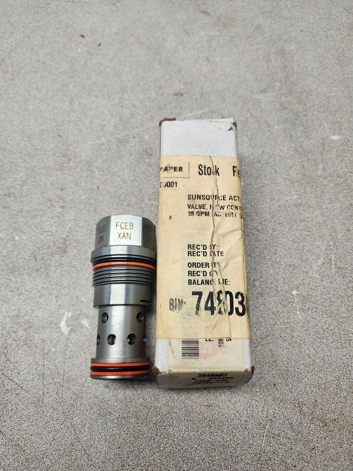 NEW IN BOX SUN FLOW CONTROL VALVE FCEB-XAN