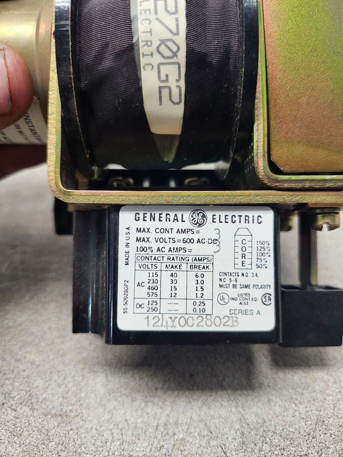 NEW IN BOX GENERAL ELECTRIC MAGNETIC OVERLOAD RELAY CR124Y0A2830A