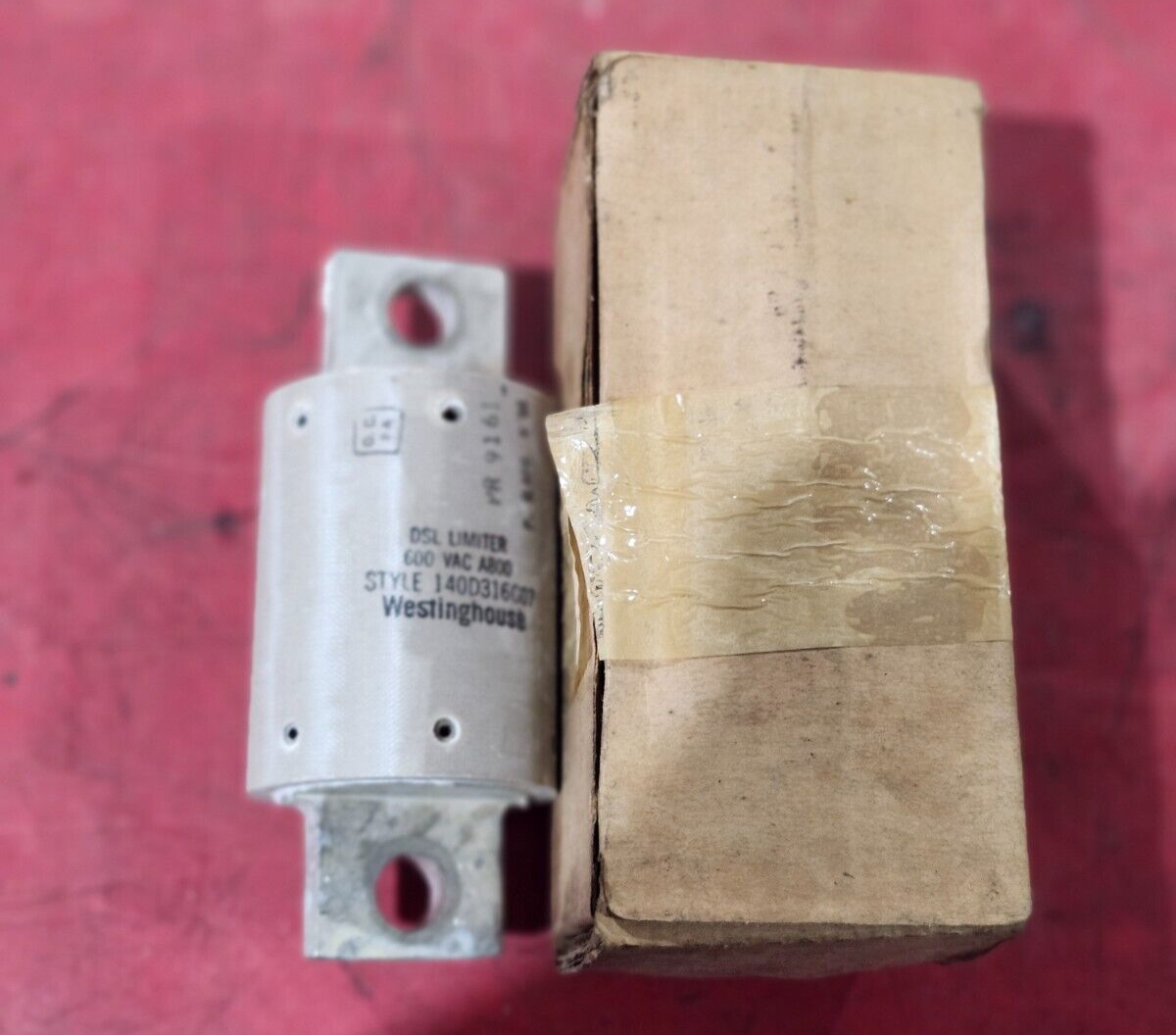 NEW WESTINGHOUSE DSL LIMITER 600 VAC. A800 FUSE 140D316G07