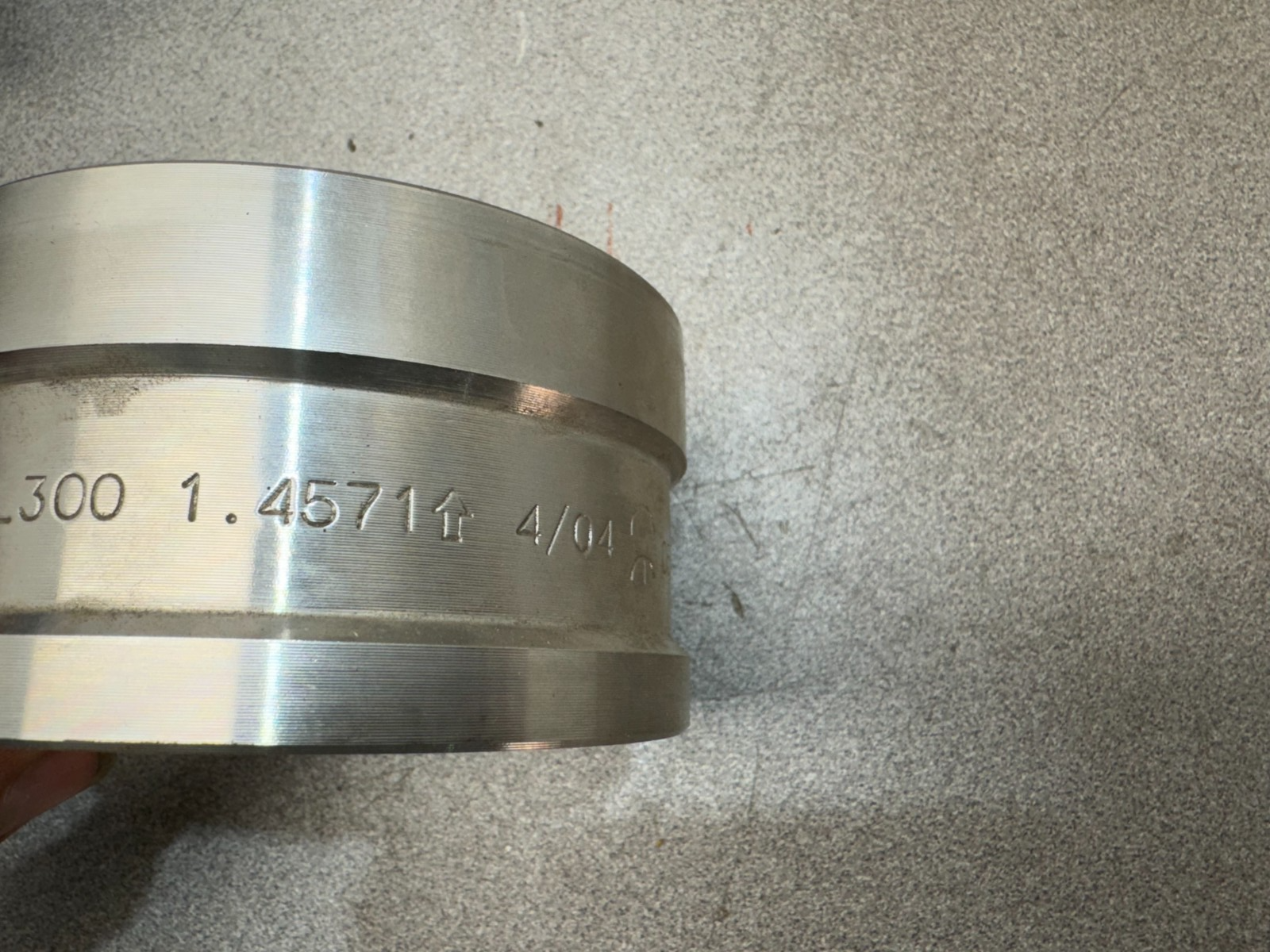 47725432