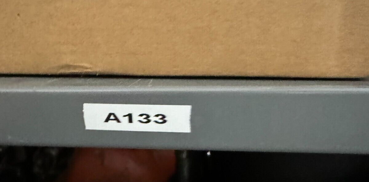 NEW IN BOX LUMAPRO GLASS GLOBE 21R882