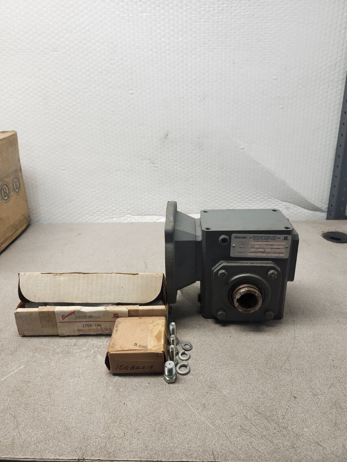 NEW NO BOX MORSE GEAR REDUCER SF7183056C XD1187H91 WITH TORQUE ARM KIT