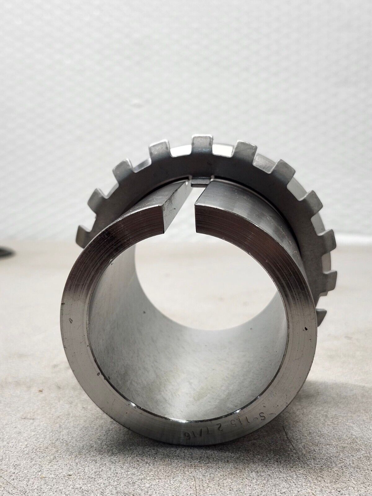 NEW IN PACKAGE STANDARD LOCKNUT ADAPTER ASSY 115X2.438