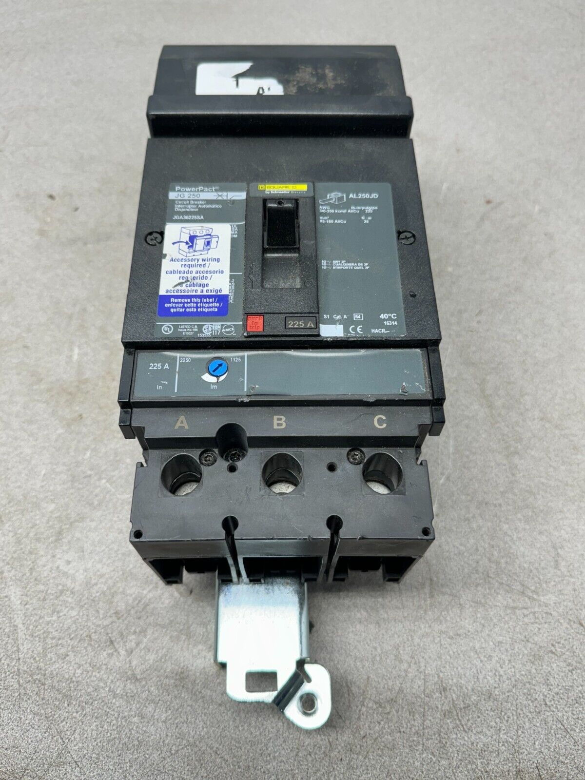 USED SQUARE D POWERPACT JG250 3 POLE 225AMP CIRCUIT BREAKER JGA36225SA
