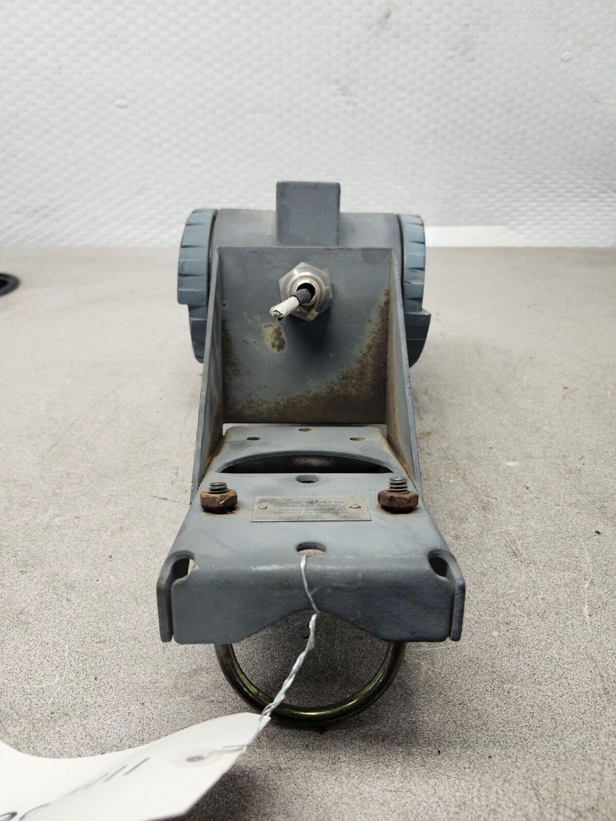 USED FOXBORO VORTEX FLOWMETER I/A SERIES 83 F-D04S1SSRNA-DLN