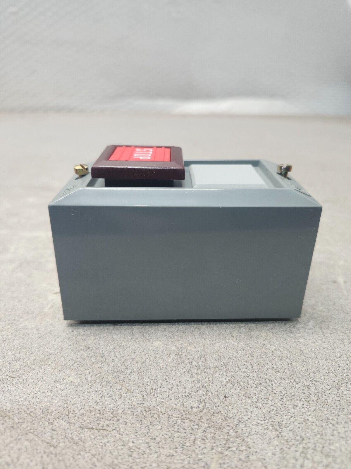 NEW IN BOX LOT OF 5 Square D Control Station Stop Push Button 600V 9001BG103