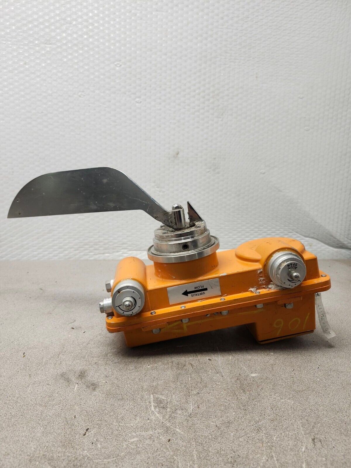 USED Valmet Automation STAINLESS BLADE CONSISTENCY TRANSMITTER PULP EL LL 2W