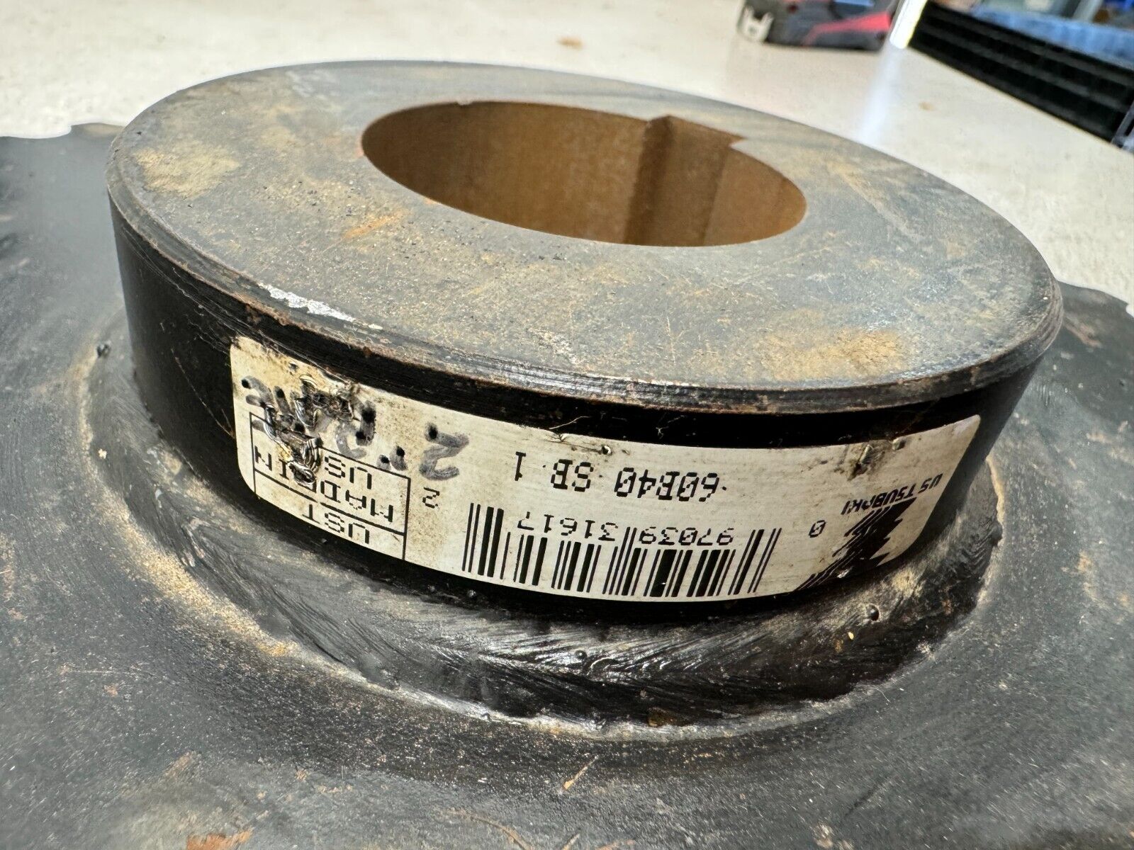 NEW U.S. TSUBAKI CHAIN SPROCKET 60B40 SB 2" BORE