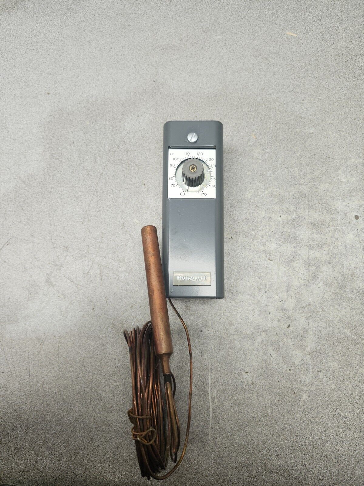 NEW IN BOX HONEYWELL TEMPERATURE CONTROLLER T991A 1269