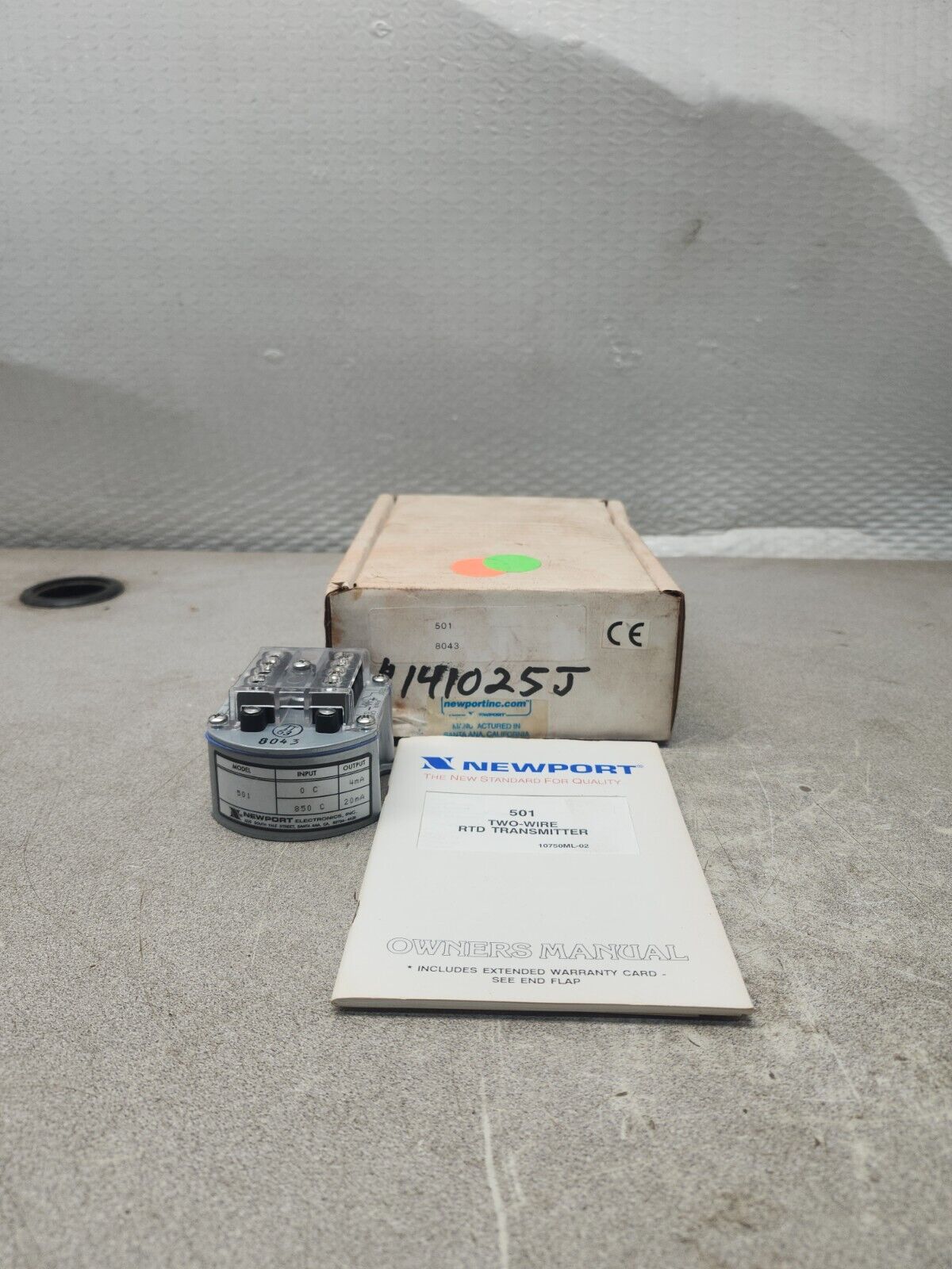 NEW IN BOX NEWPORT 501 TWO WIRE RTD TRANSMITTER