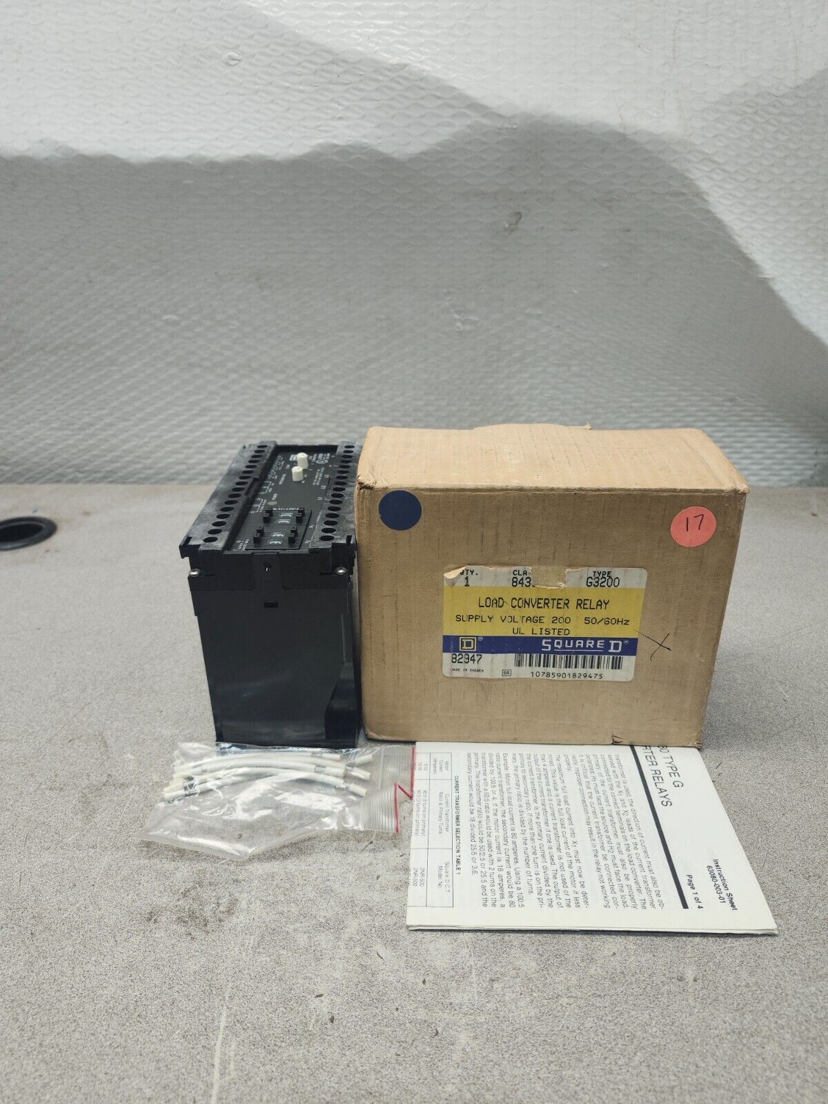 NEW IN BOX SQUARE D LOAD CONVERTER RELAY 8430 TYPE G3200