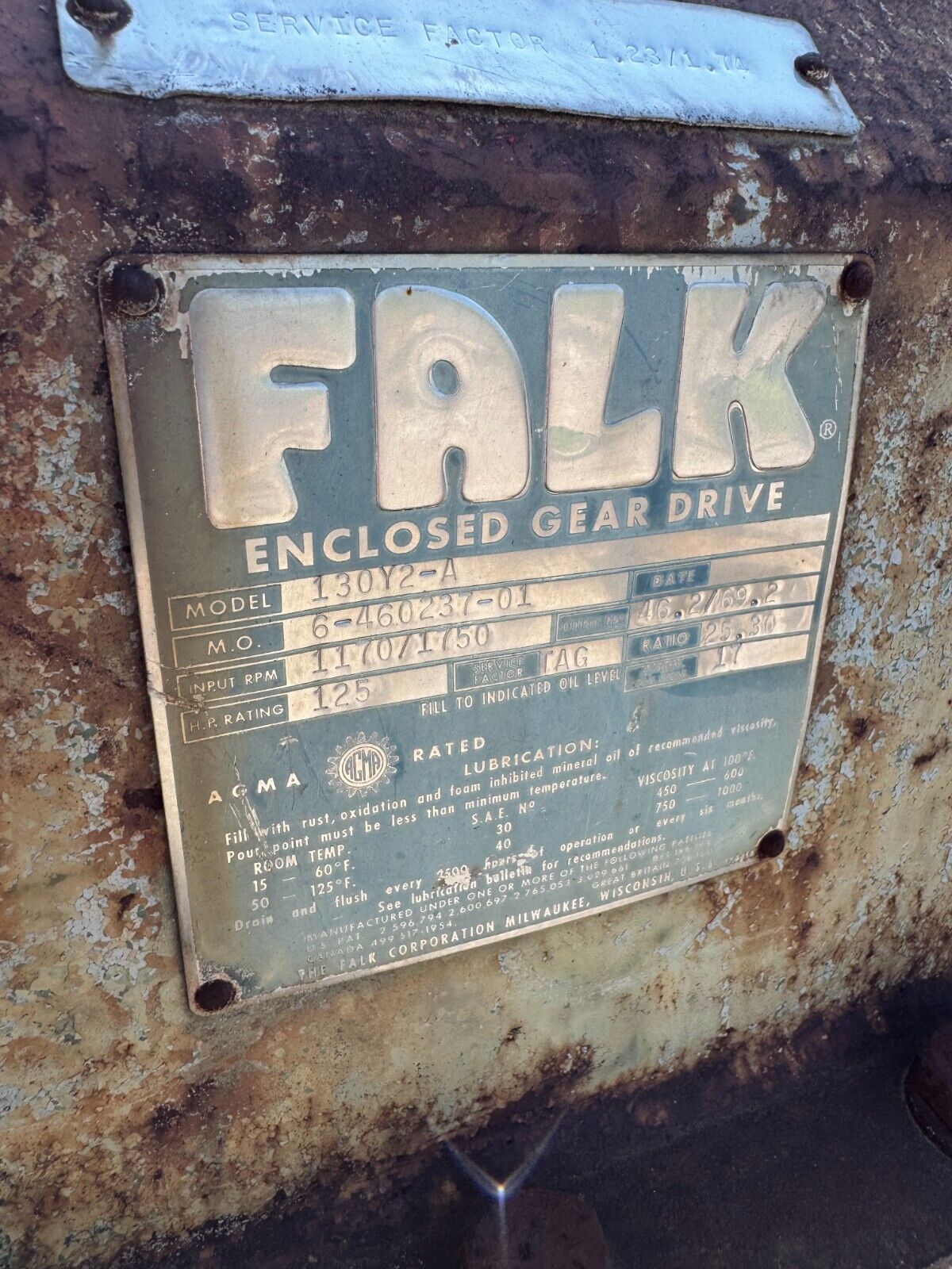 USED FALK ENCLOSED GEAR DRIVE SPEED REDUCER 25.30 RATIO 130Y2-A