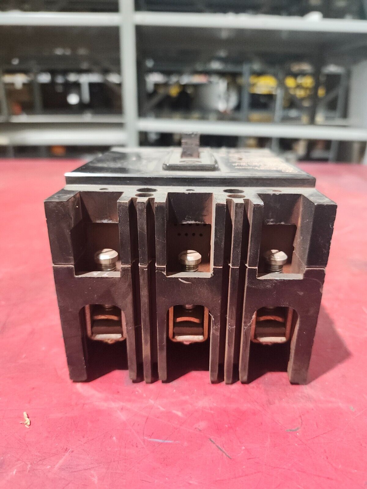 USED WESTINGHOUSE MOTOR CIRCUIT BREAKER 600V 3 POLE 2610D55G03