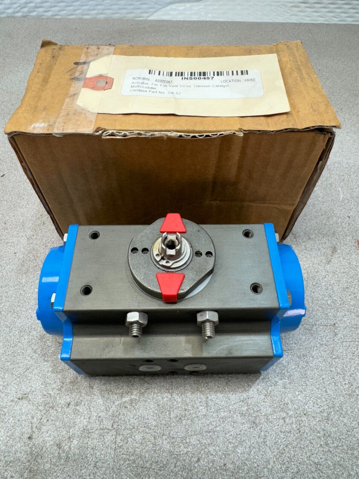 NEW IN BOX VALBIA AIR ACTUATOR 80SR0110