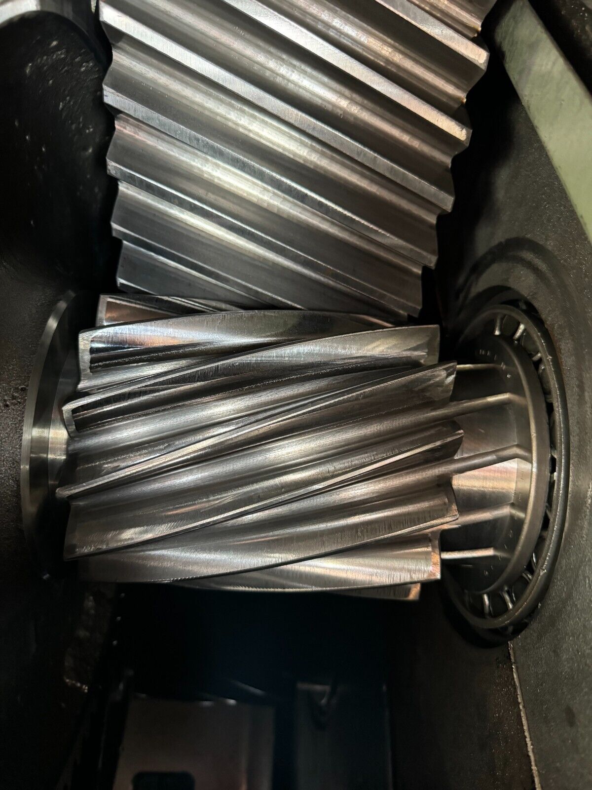 USED FALK ENCLOSED GEAR DRIVE SPEED REDUCER 31.47 RATIO 2120Y2-B