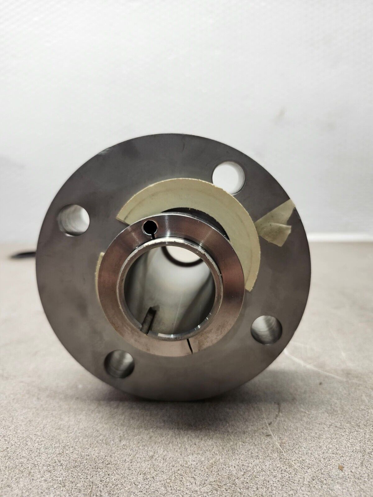 NEW IN BOX RECONDITIONED DURA SEAL SHAFT ASSEMBLY XC3B1750R33