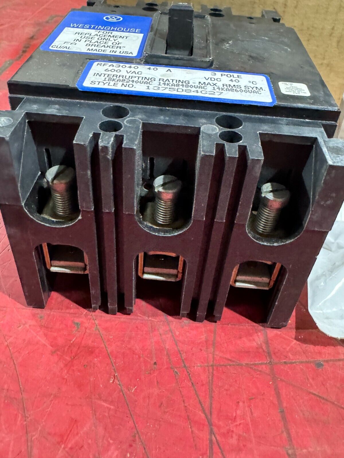 NEW IN BOX WESTINGHOUSE 3 POLE 600VAC. 40AMP CIRCUIT BREAKER RFA3040
