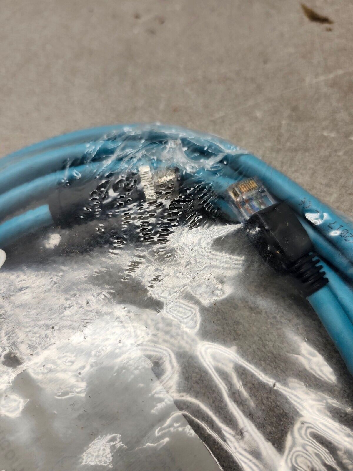 NEW IN PACKAGE MENCOM CORD SET MDE45P-8MP-RJ45-5M