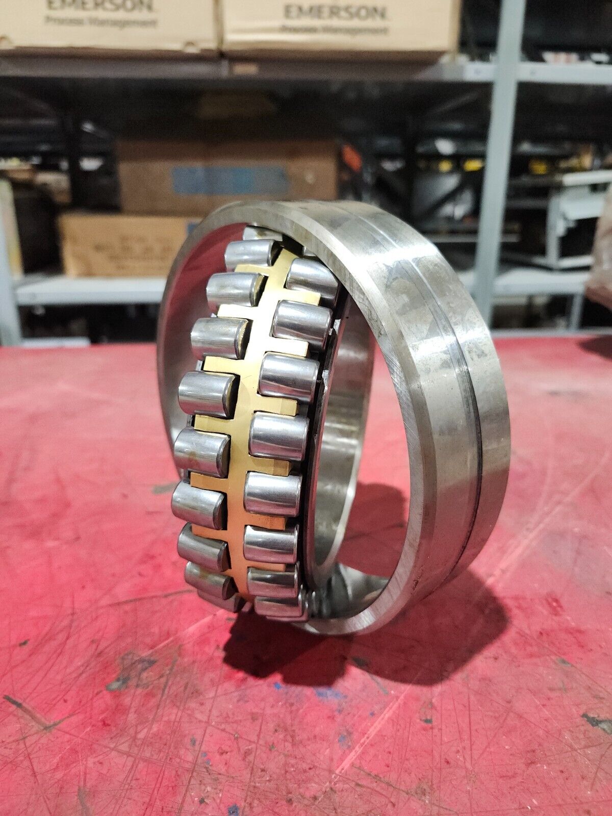 NEW NO BOX SKF Spherical roller bearing 23024CAC3W33