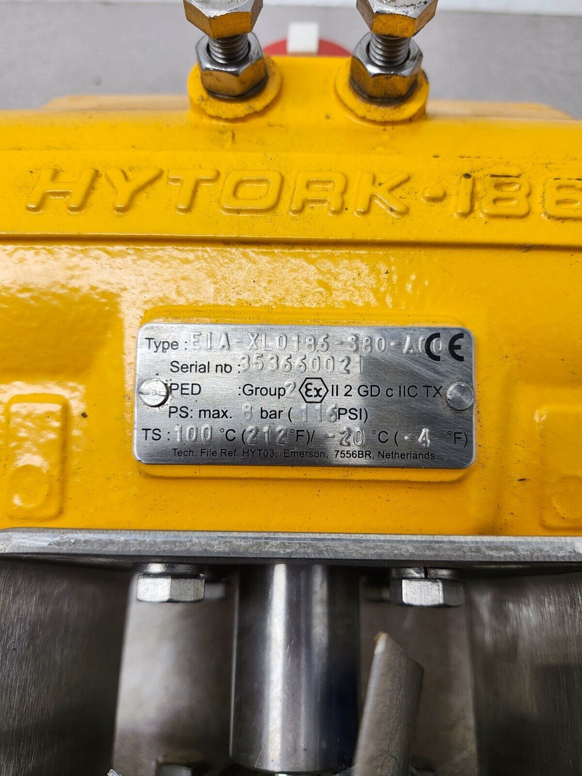 NEW NO BOX Hytork Actuator 2" - 150 CF8M 27SPSI EIA-XL0426-S80-A00 AVCO