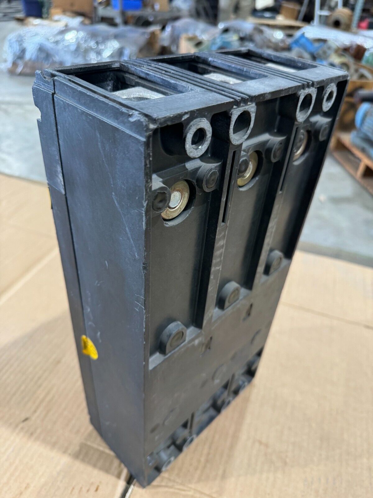 UNUSED SURPLUS WESTINGHOUSE 600AMP MINING CIRCUIT BREAKER 600V.