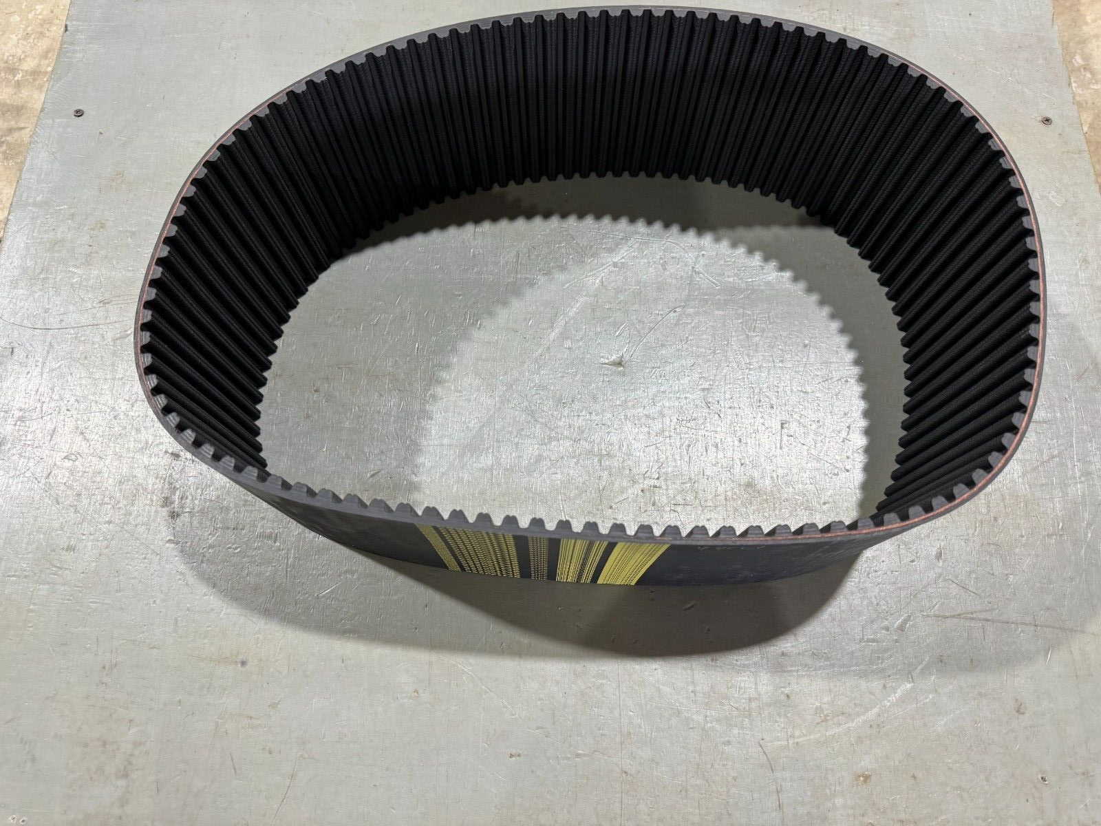 FACTORY NEW GOODYEAR SYNCHRONOUS Sync RPP TIMING BELT 1400-14M-170