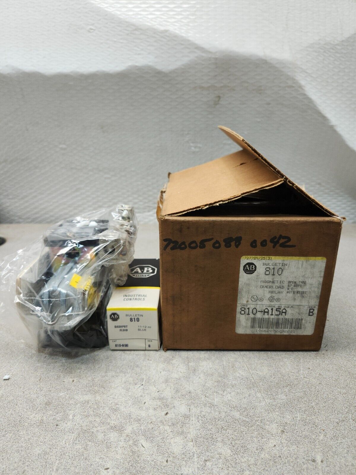 NEW IN BOX ALLEN BRADLEY Magnetic Overload Relay 810-A15A