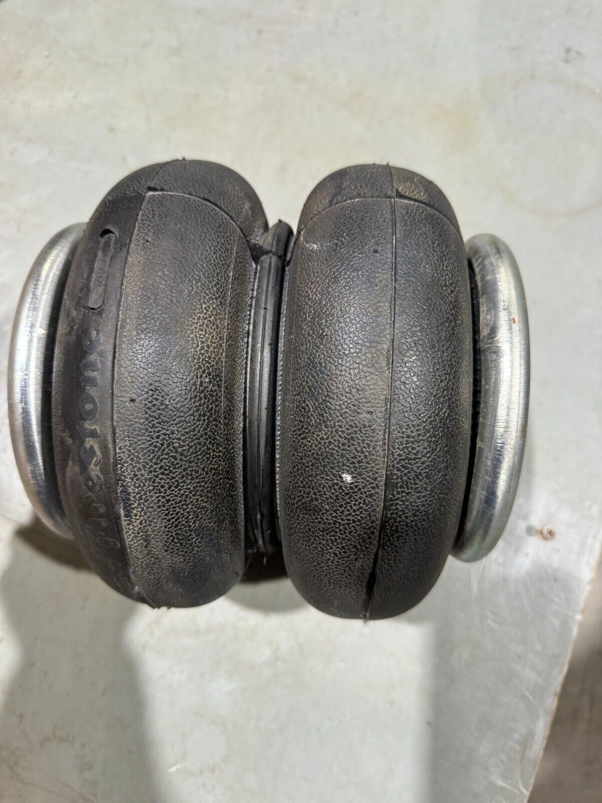 NEW FIRESTONE AIR SPRING W01-358-6910