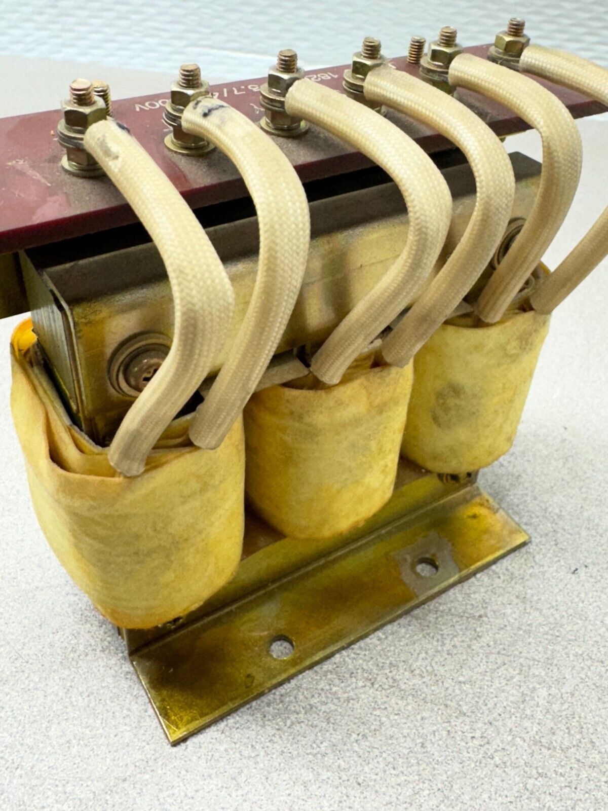 NEW NO BOX YOSHIKAWA TRANSFORMER BKO-C 1820-01-3.7/4K