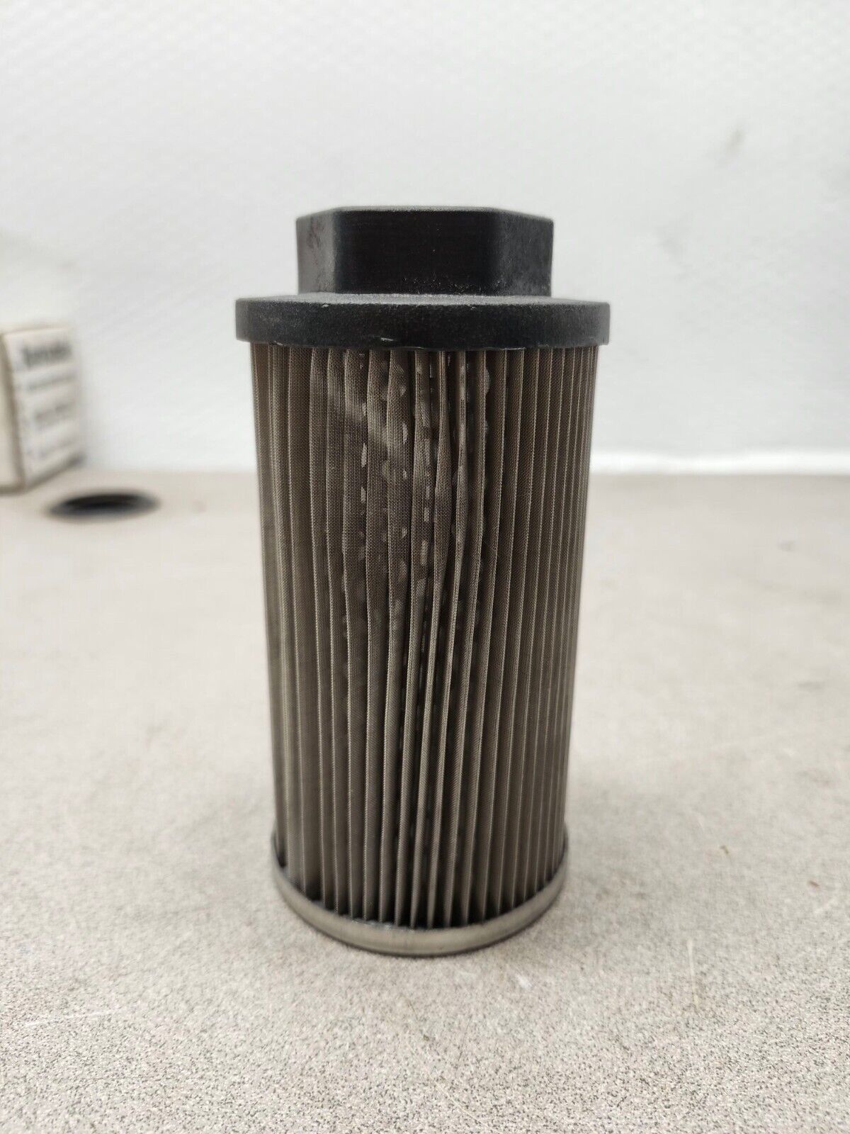 NEW IN BOX VICKER FILTER ELEMENT 215239