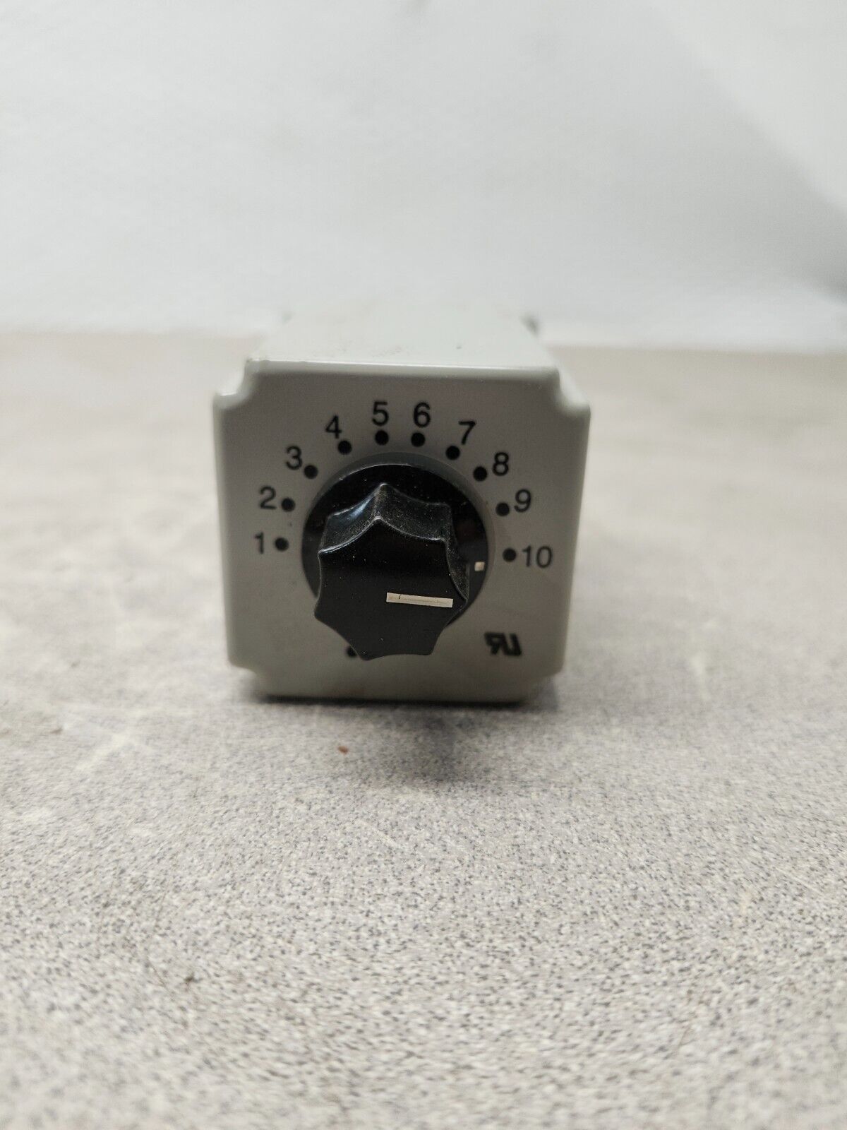 NEW IN BOX SIGNALINE OPERATE DELAY RELAY 330-12V-10S