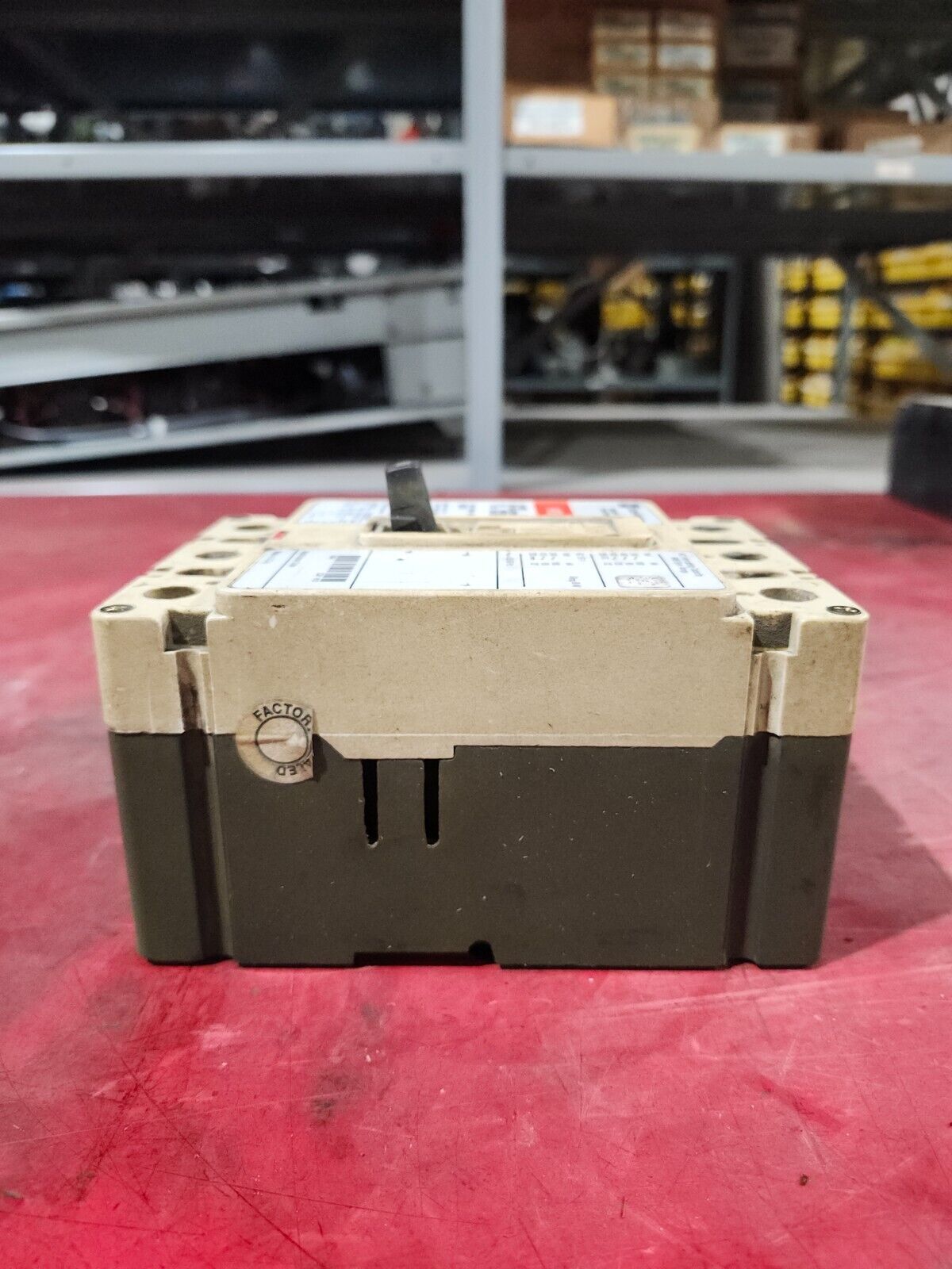 USED CUTLER-HAMMER CIRCUIT BREAKER 50 AMPS 3POLES 600VAC HFD3050L