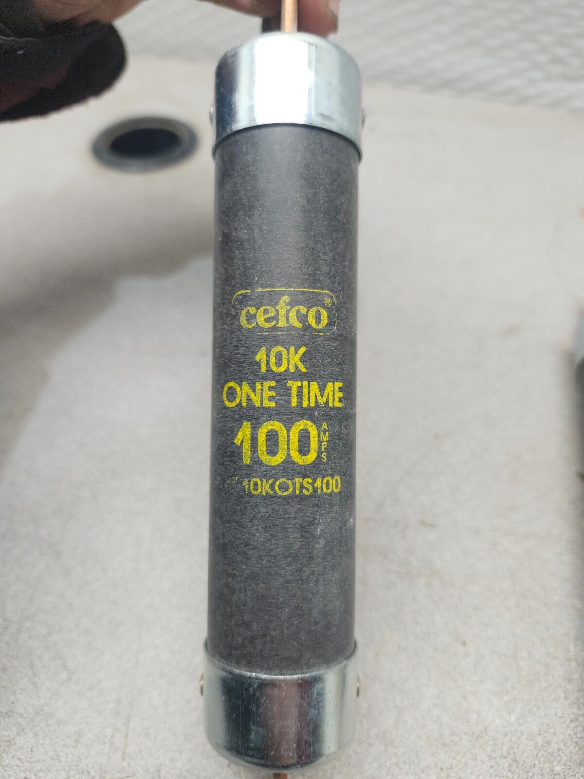 NEW IN BOX LOT OF 4 CEFCO FUSE 10K OTS 100AMPS 600V