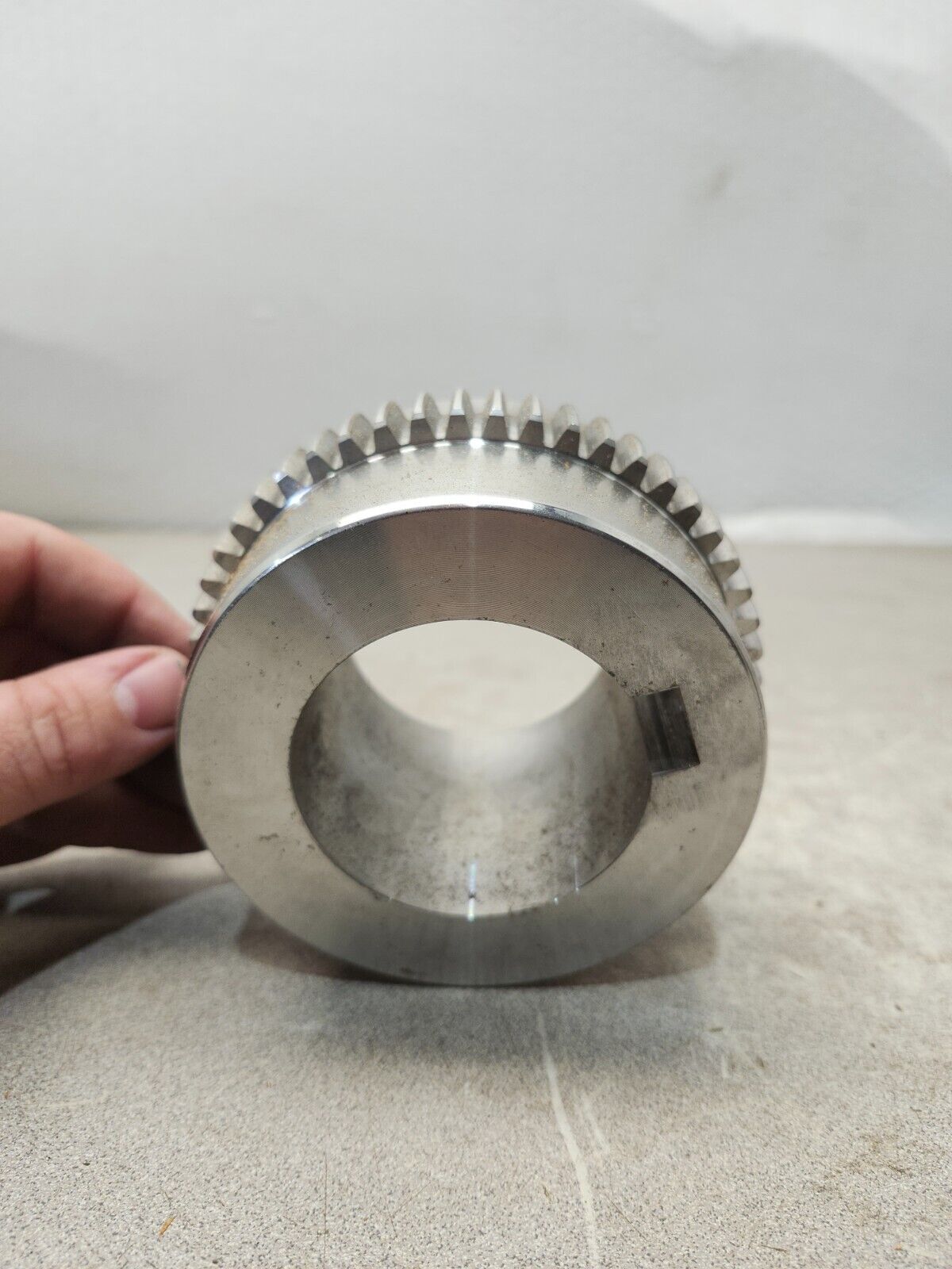 NEW IN BOX Ameridrives F202 Hub Gear 073550-00FB