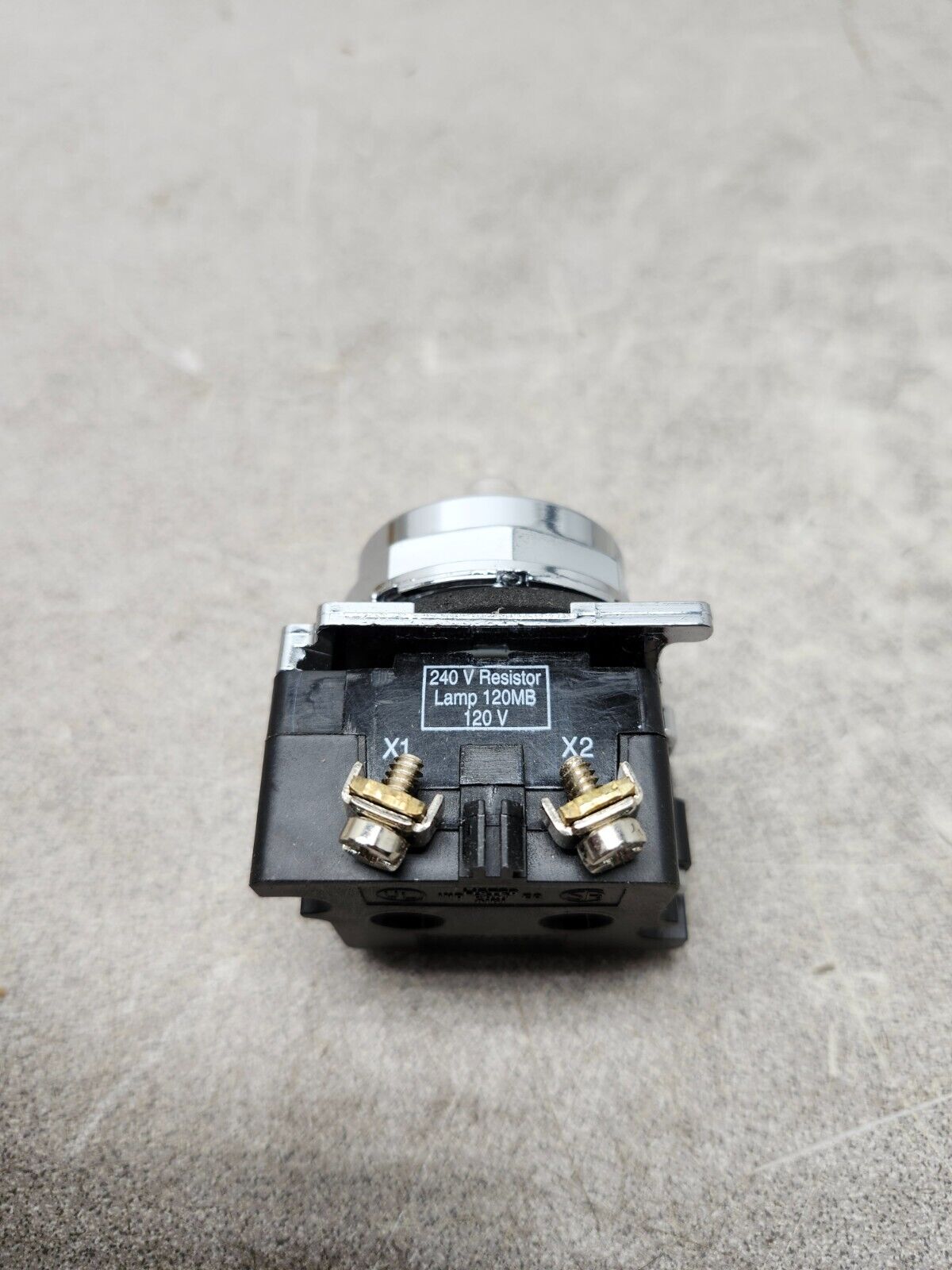 NEW WITH BOX Cutler Hammer Light Resistor 240V AC/DC 10250T202N