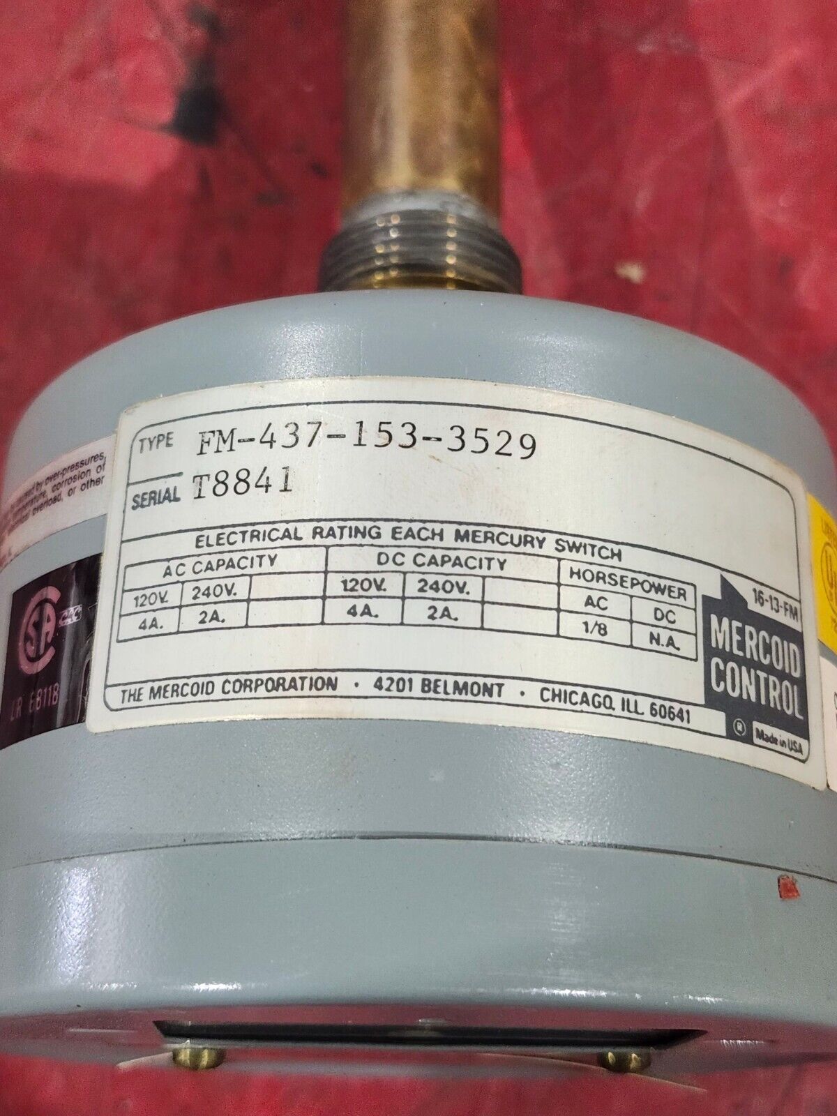 NEW IN BOX MERCOID TEMPERATURE CONTROL FM-437-153-3529