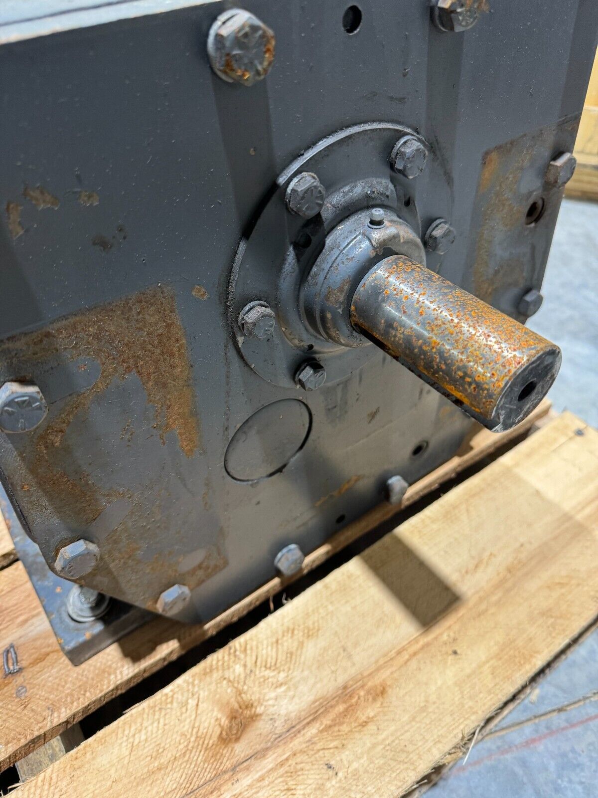 USED FALK ENCLOSED GEAR DRIVE SPEED REDUCER 70.89 RATIO 1050FZ3A
