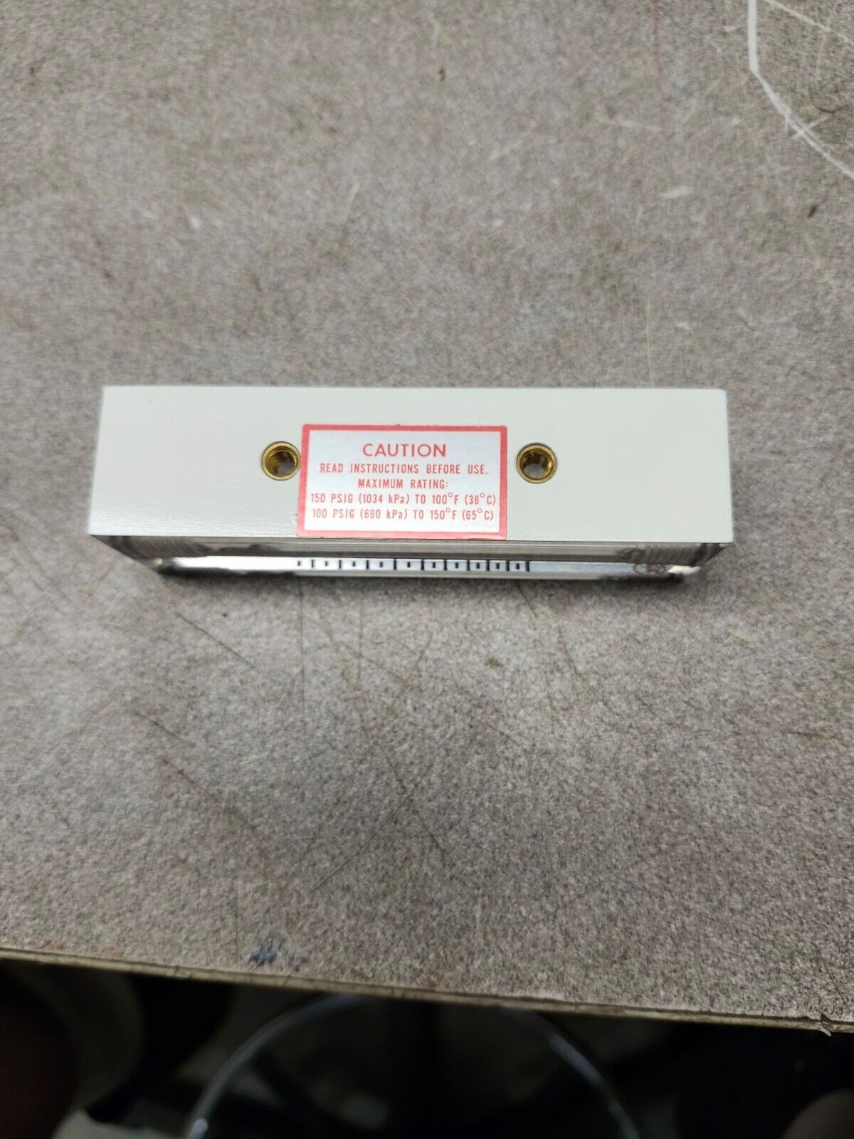 NEW IN BOX DWYER VISI-FLOAT FLOWMETER 162941-00