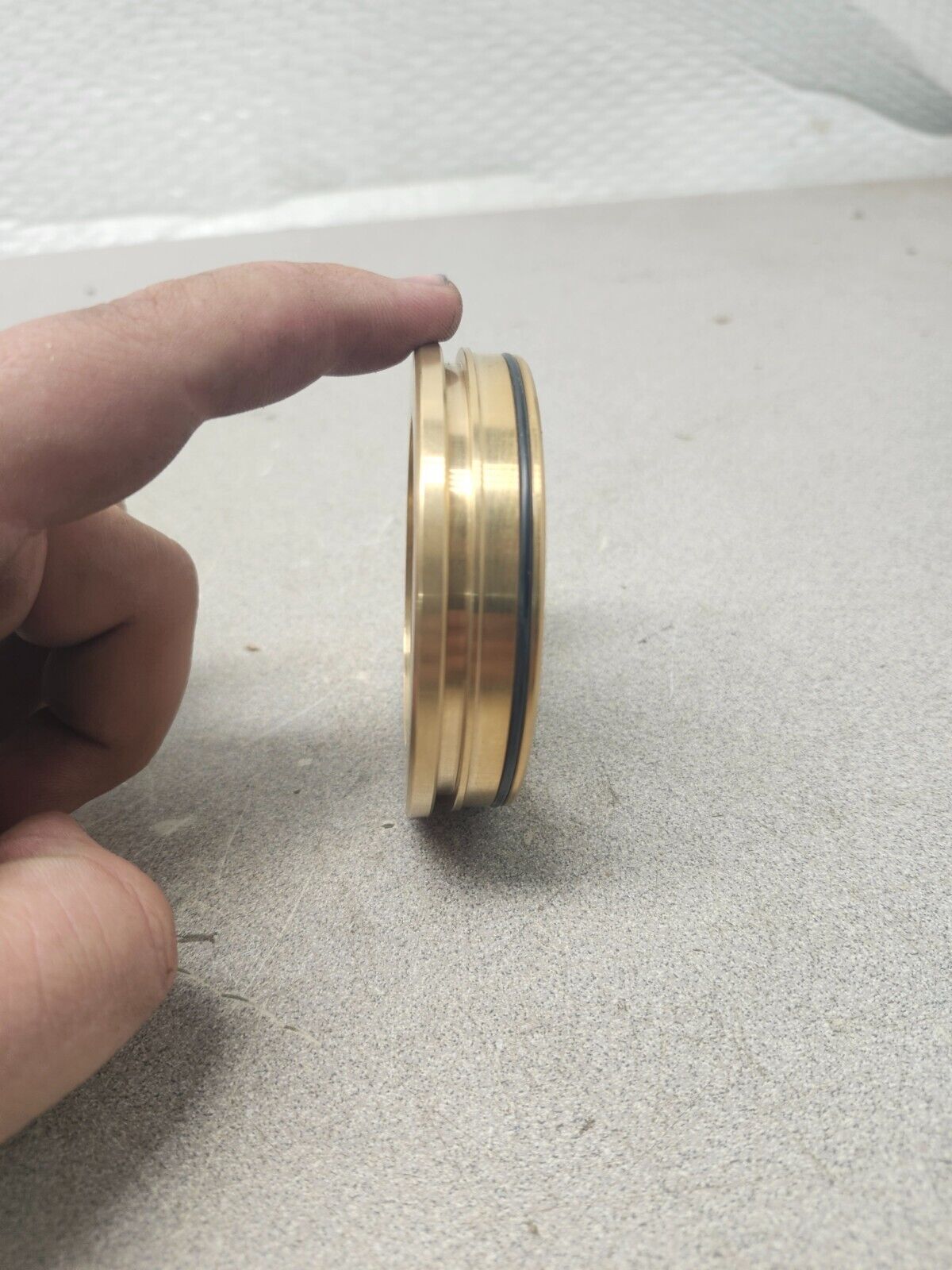 NEW IN BOX INPRO SEAL BEARING ISOLATOR 1787-A-01668-0