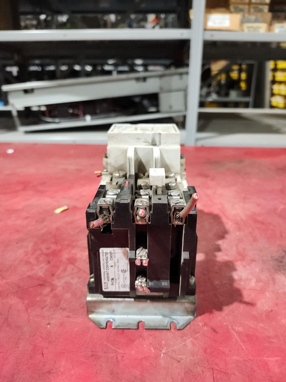 USED WESTINGHOUSE MOTOR CONTROL SIZE 2, 3-POLES A200M2CAC W/ THERMAL RELAY BA23