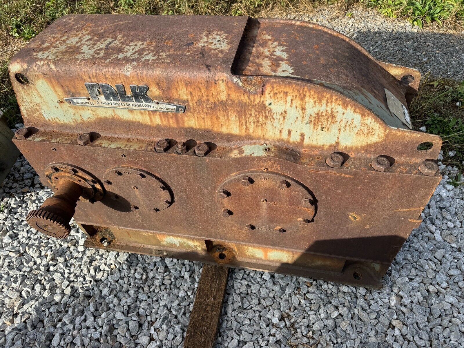 USED FALK ENCLOSED GEAR DRIVE SPEED REDUCER 31.47 RATIO 2120Y2-B