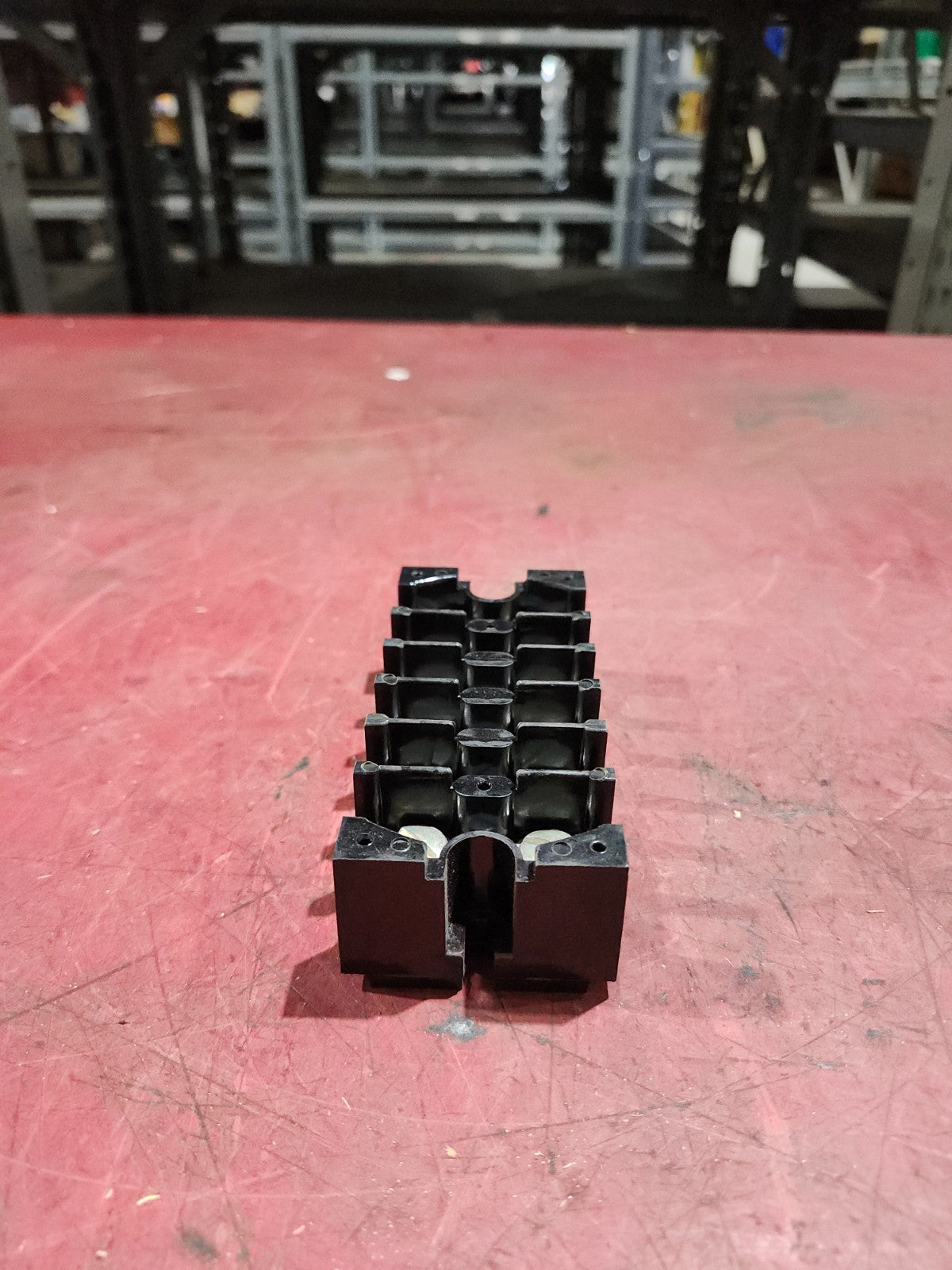 47559055