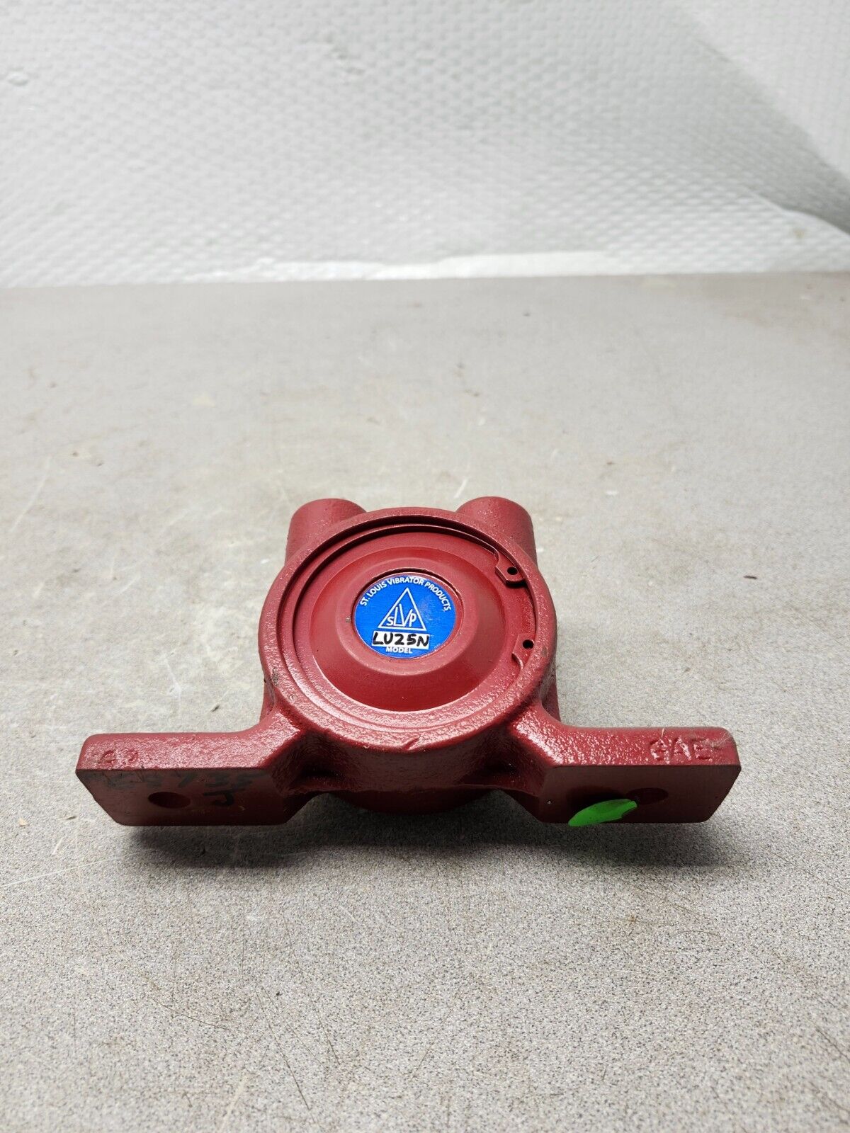 NEW SLVP CONVEYOR VIBRATION MODEL LU25N