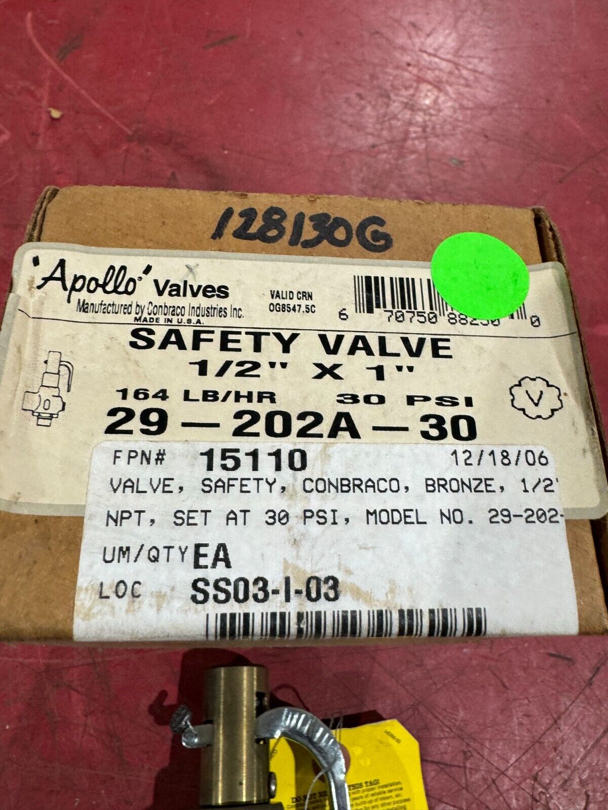 NEW IN BOX APOLLO 1/2" X 1" FASTY VALVE SET 30 PSIG. 29202A30