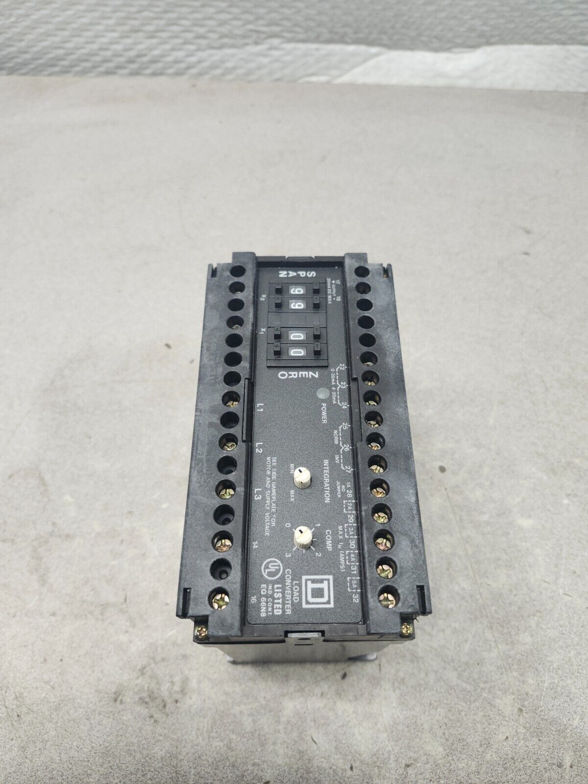 NEW IN BOX SQUARE D LOAD CONVERTER RELAY 8430 TYPE G3200