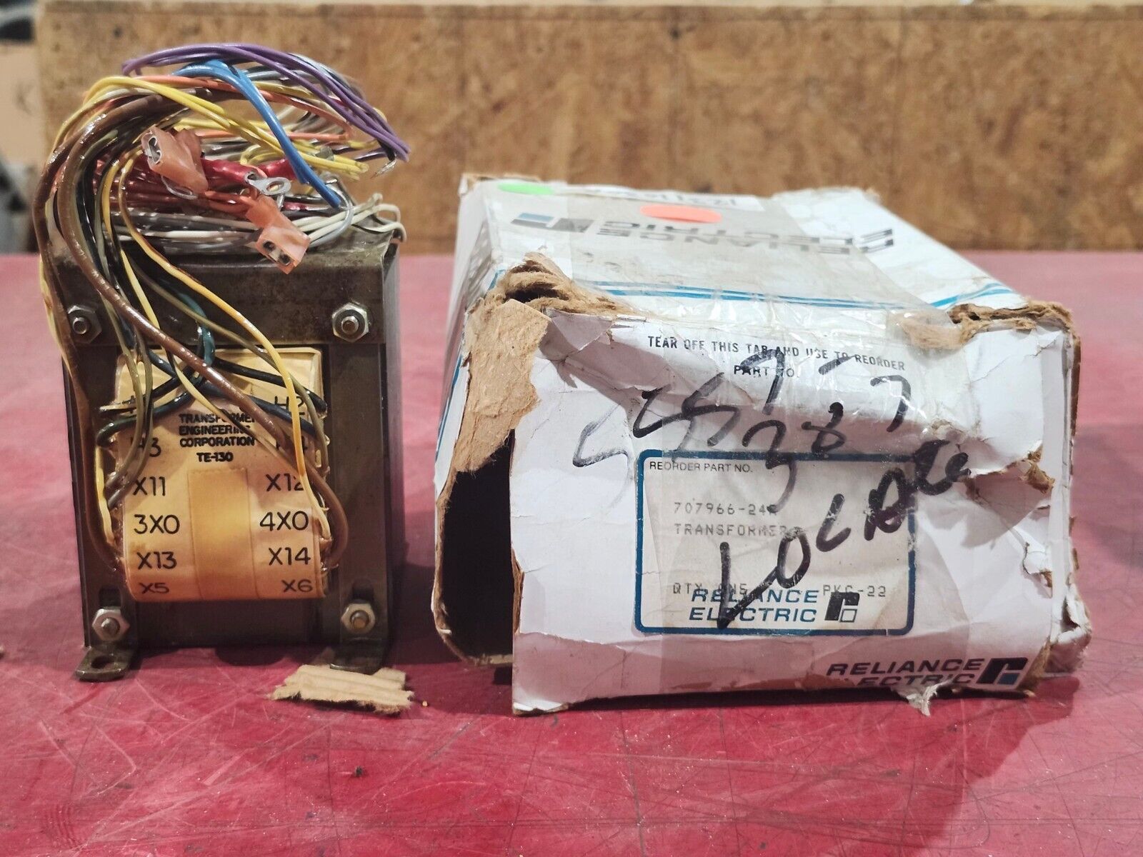 NEW IN BOX RELIANCE ELECTRIC TRANSFORMER 707966-24R